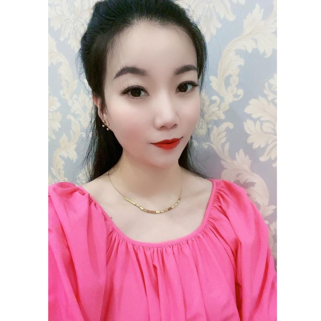中哥女儿💞秀秀💞