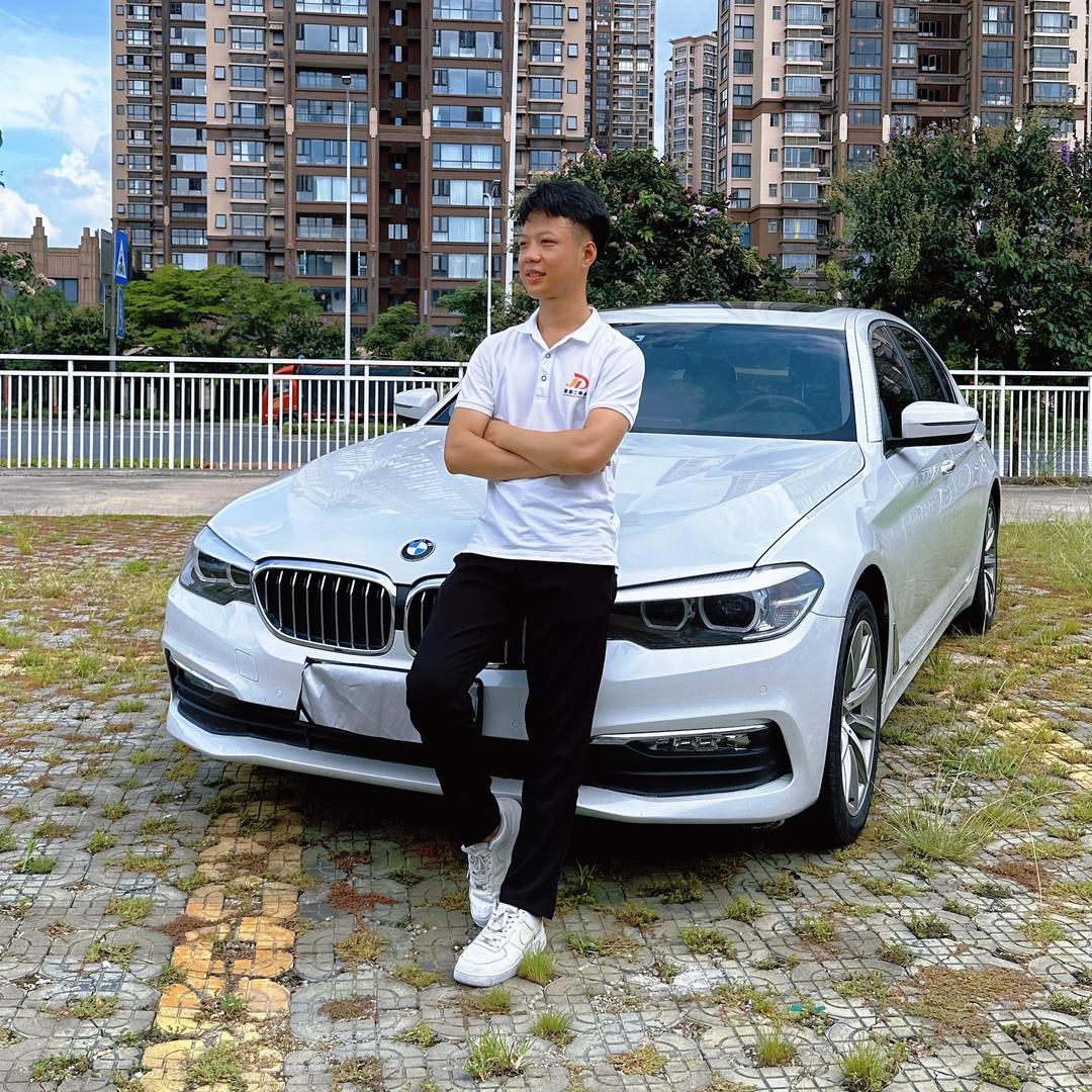 南宁二手车-李成