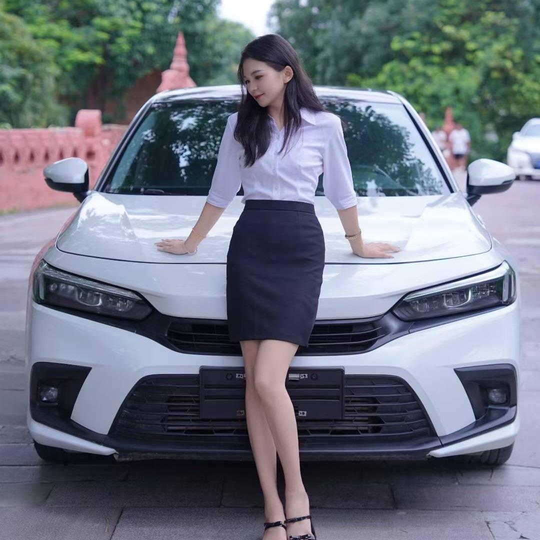 A 版纳捷融精品二手车（小美）