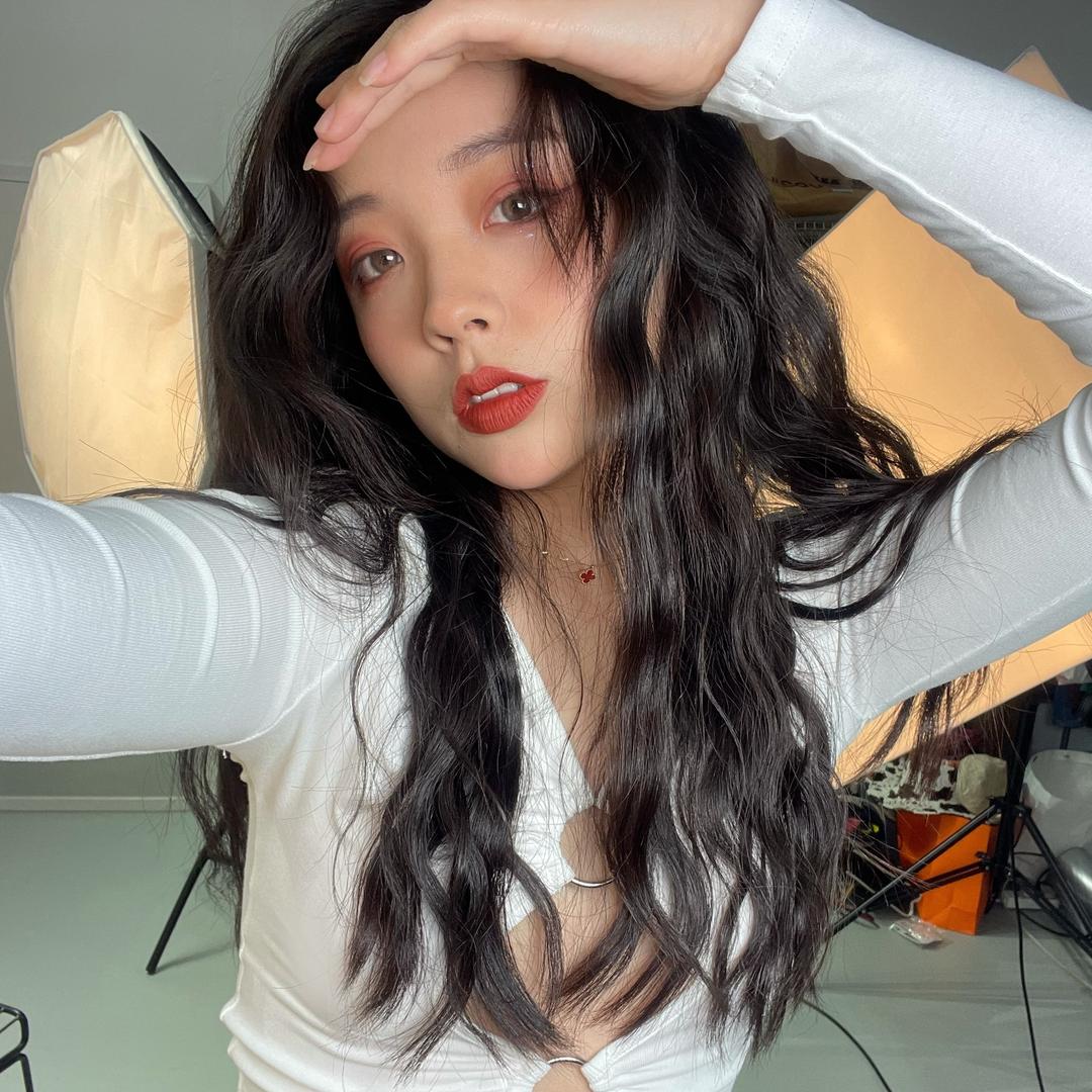 可爱黑吖