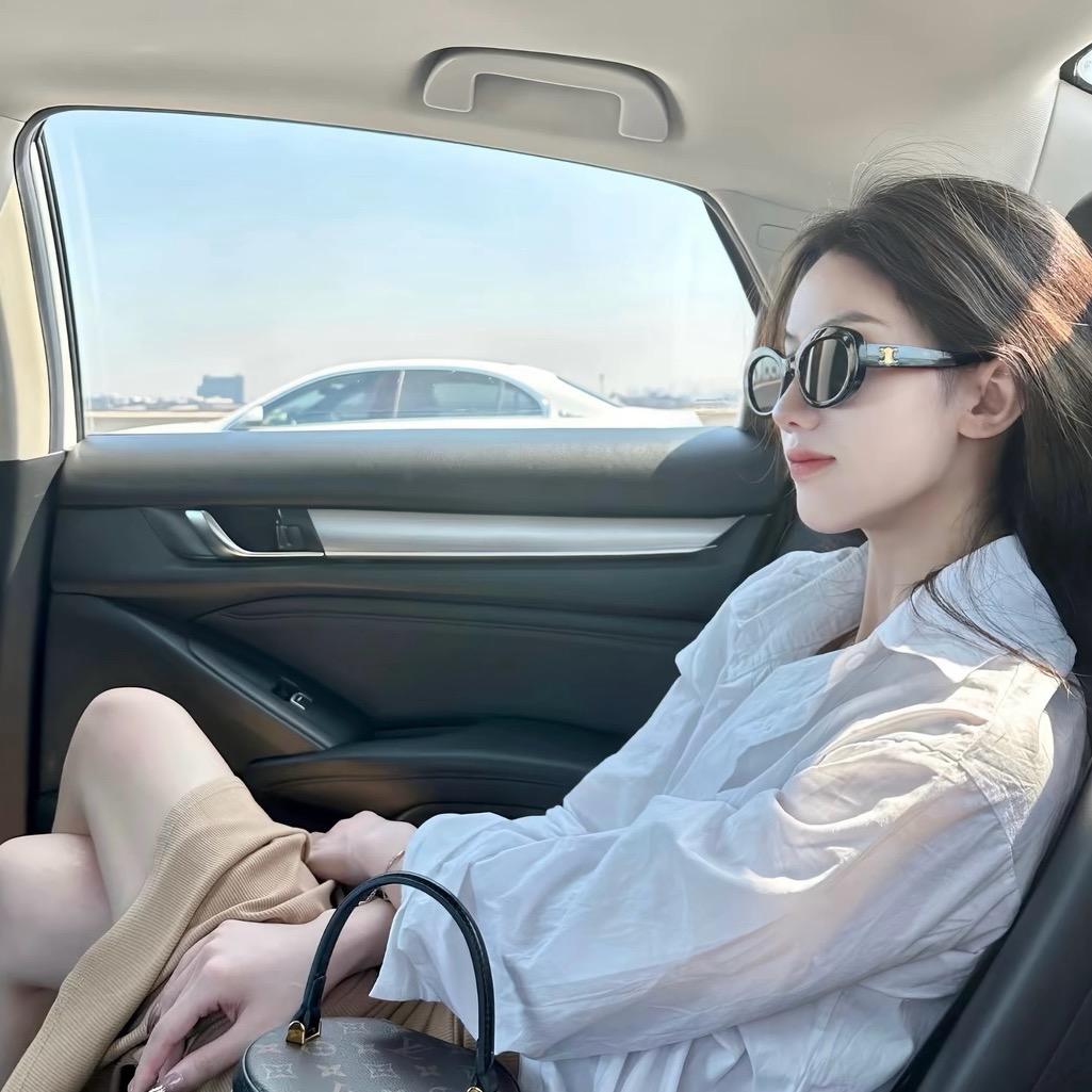娜娜~