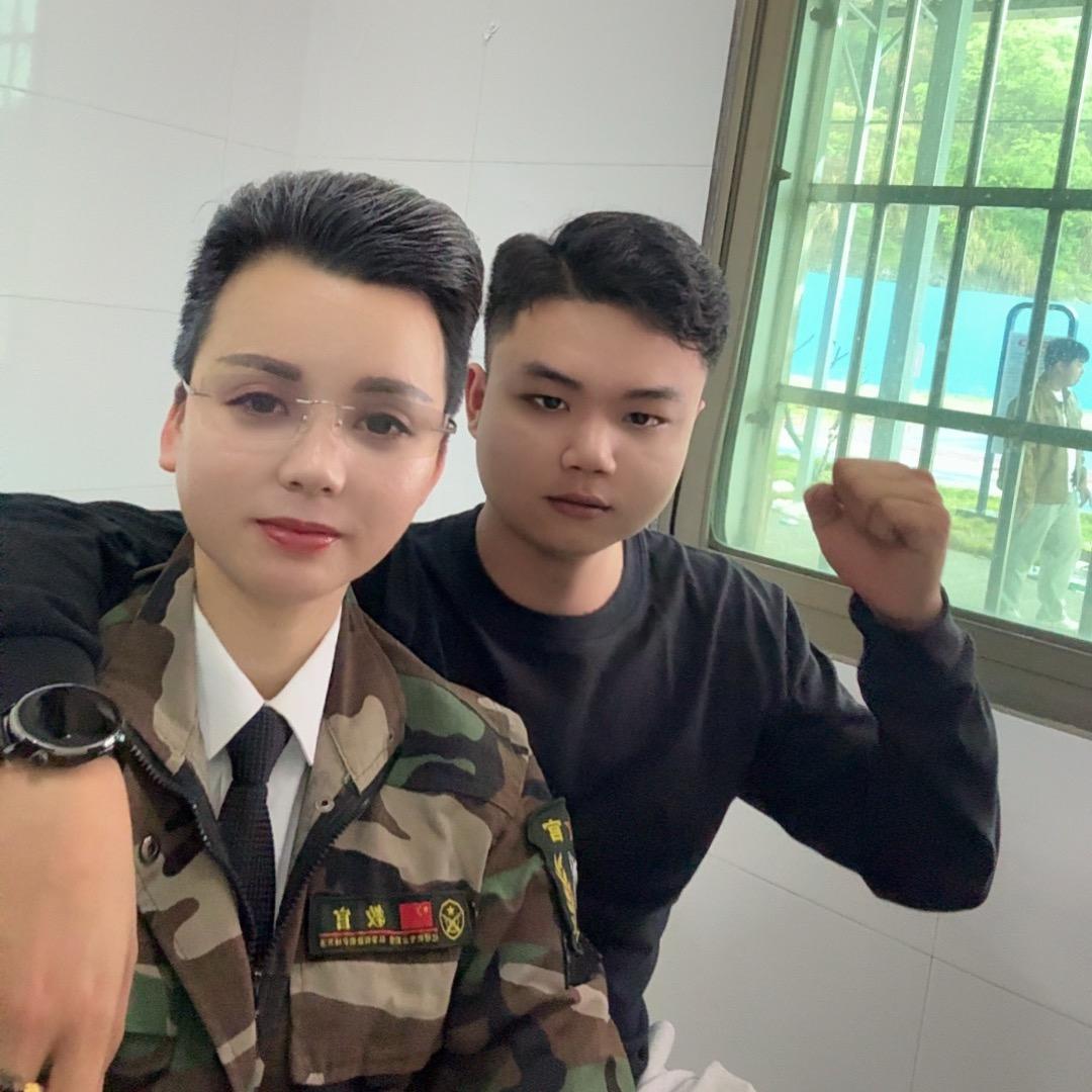 凤凰姐在河南