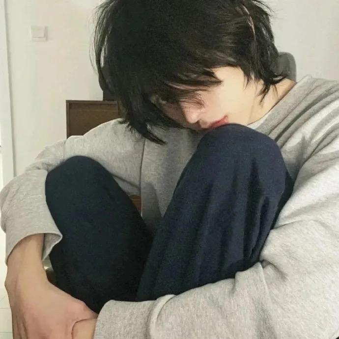 Shi碄