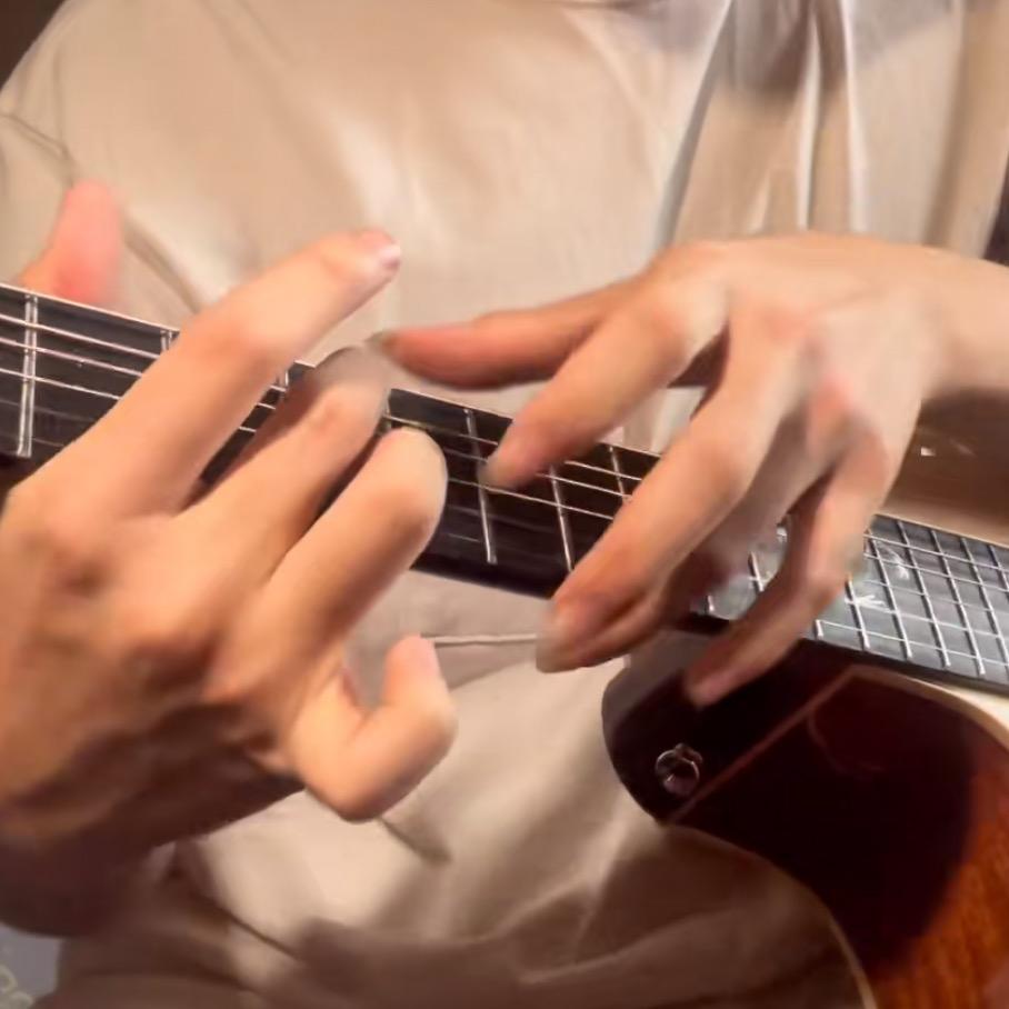 我真不会弹吉他