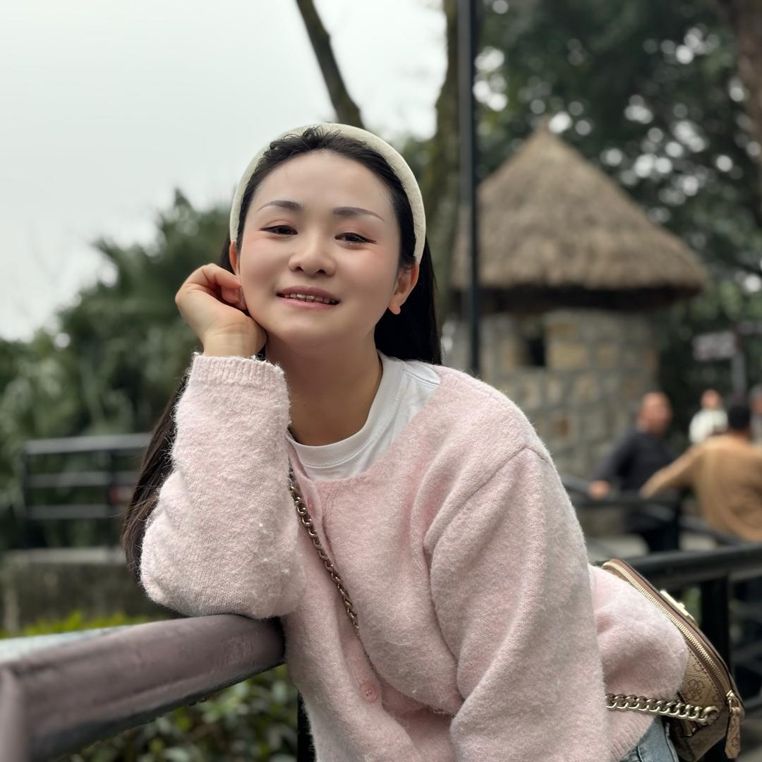 小阿丽