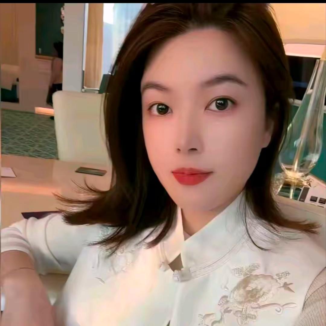 H姐曼辰-【轻奢穿搭】