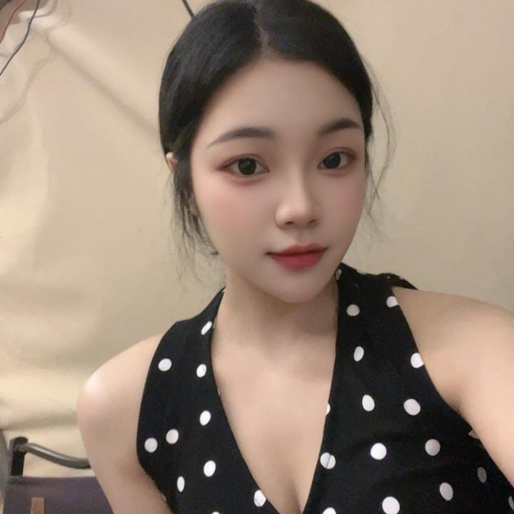 Tina.