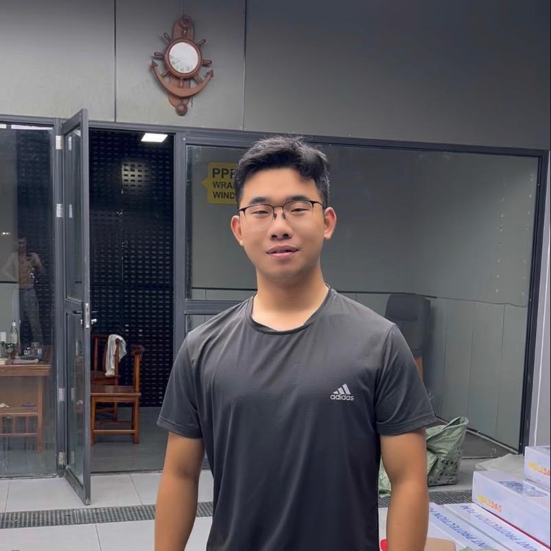 赵老师教贴膜（收学员）