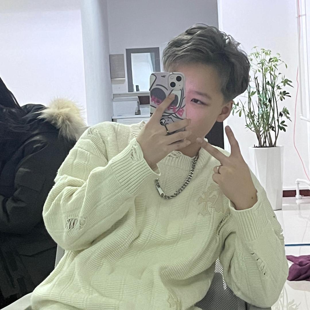 小乖.