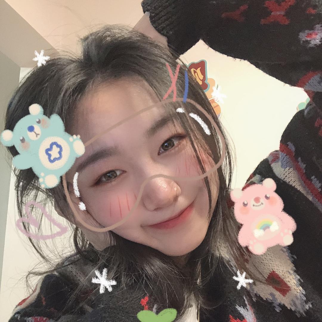 金鱼下班吃什么