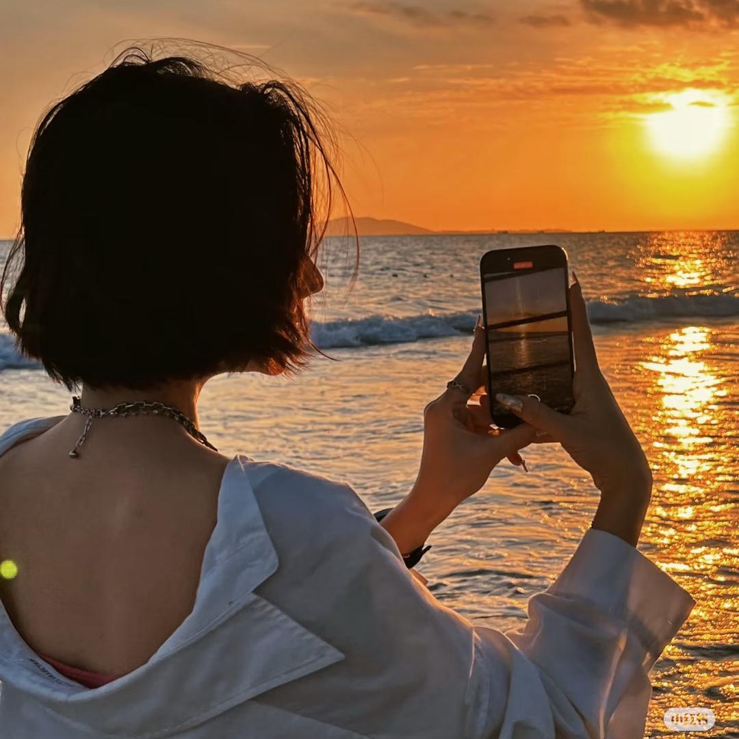 像向日葵一样🌻