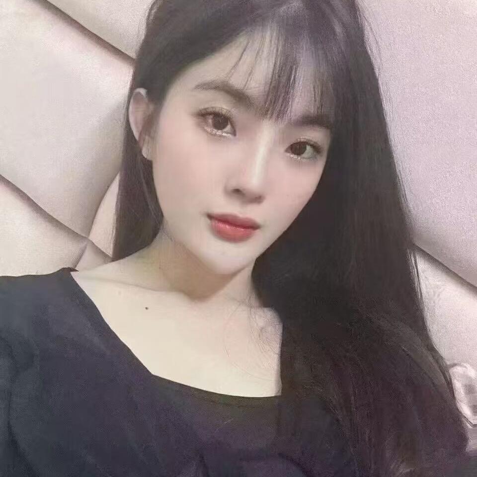 佳佳/