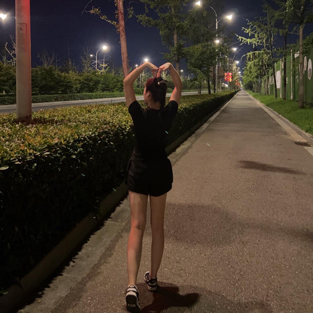 🌻 小榴莲 𝑔𝑜𝑜𝑑
