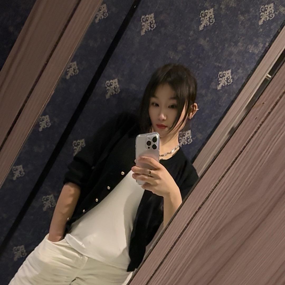 颜小姐吖～💋