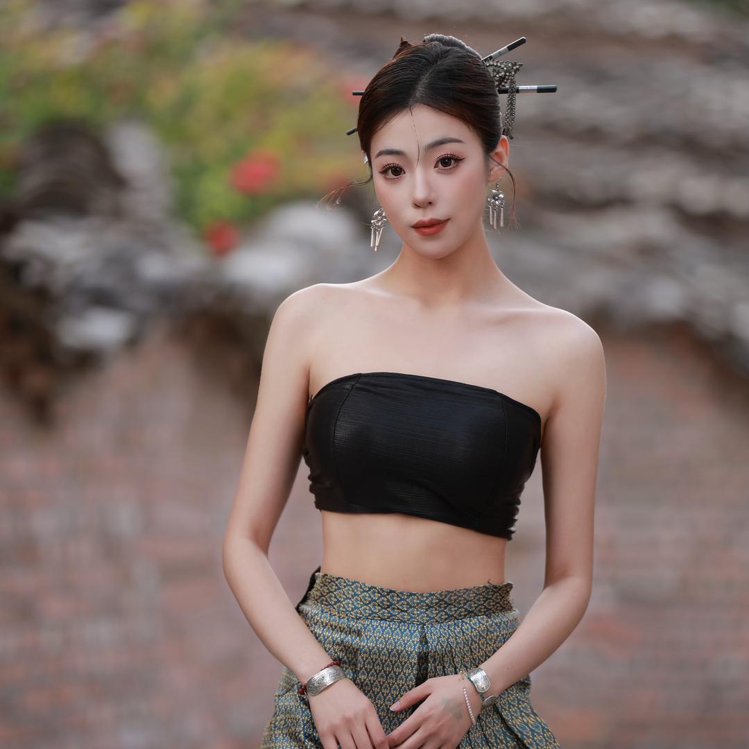 嘻嘻变美推荐官