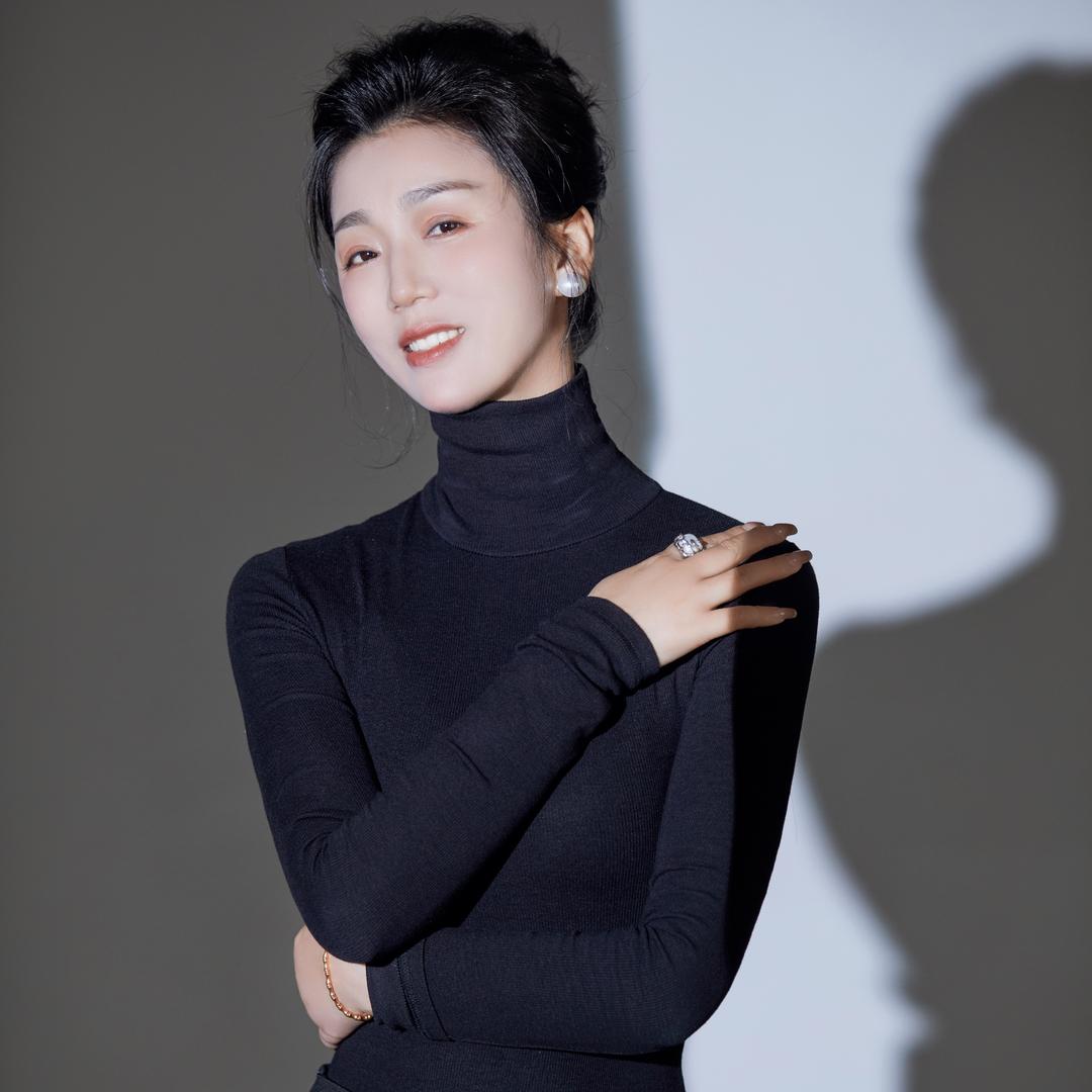 妍知己美容店