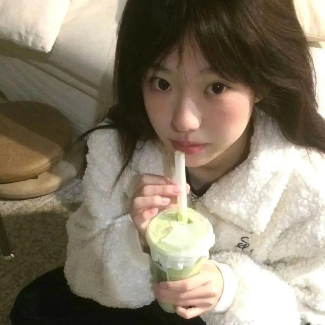 -美宜佳^