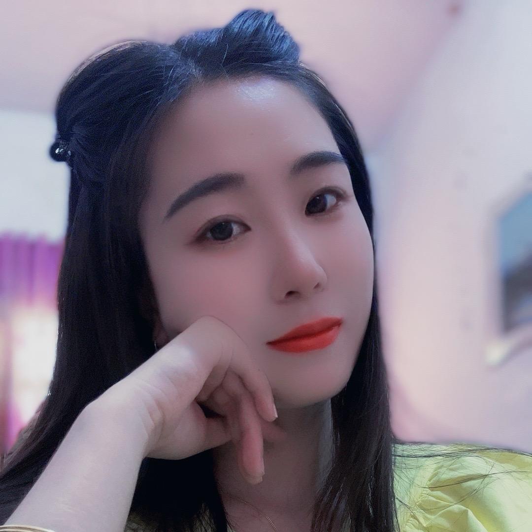 丽丽爱跳舞