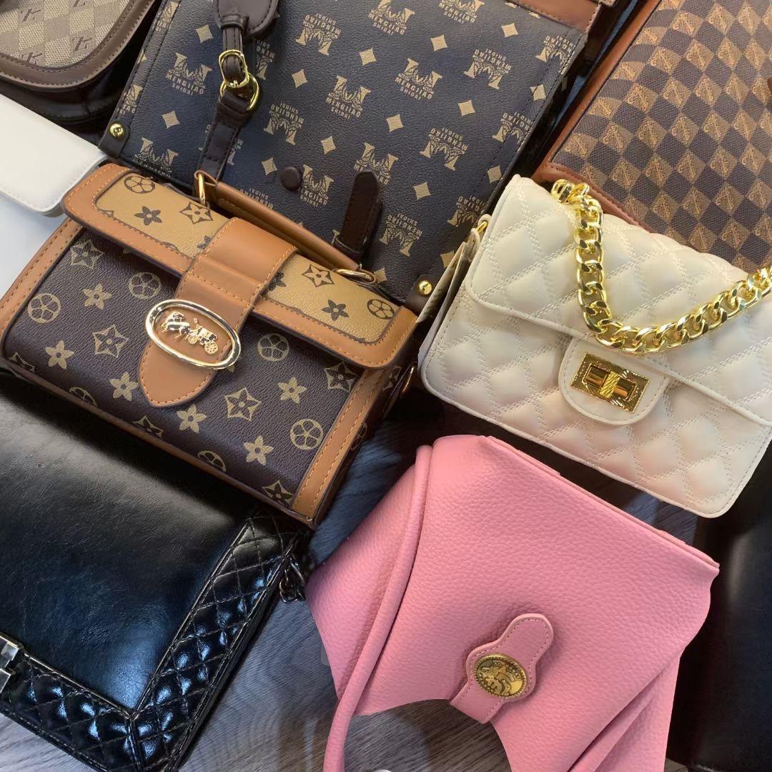 小鹿有间包铺👛