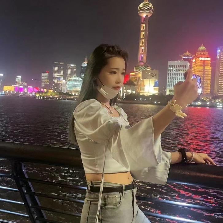 陈默默