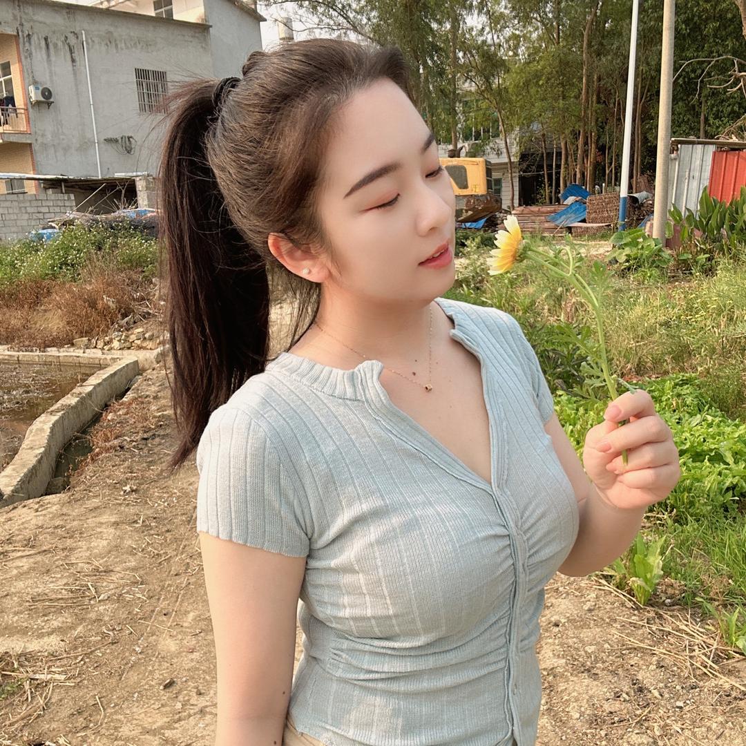 花花吖