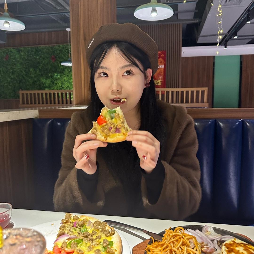 吃不饱的团团