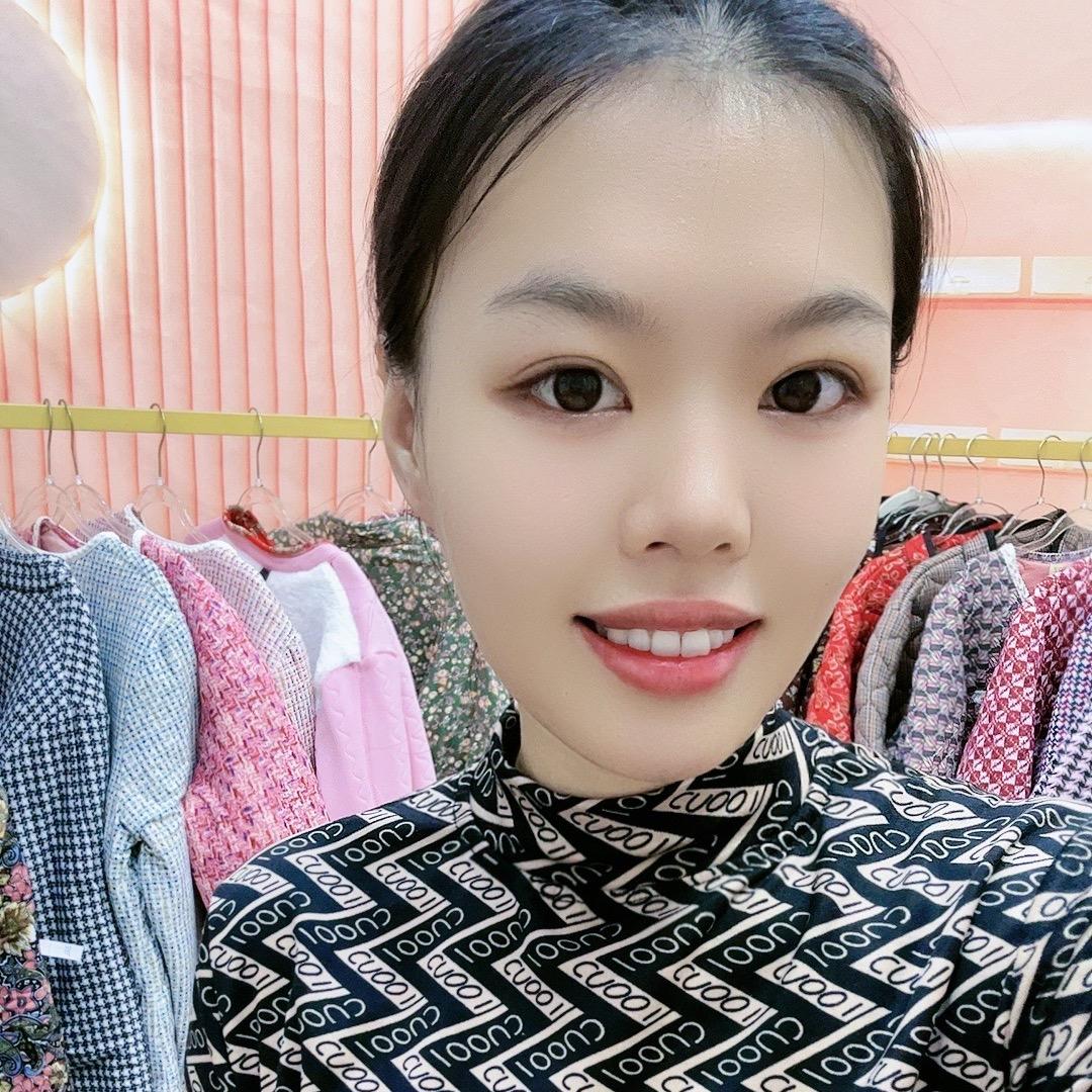 鑫及美女装服饰