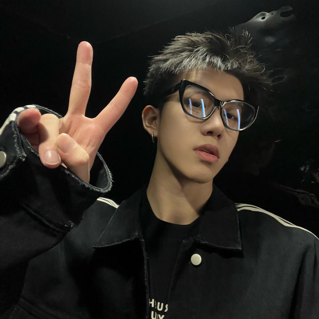 加仑（VIP）