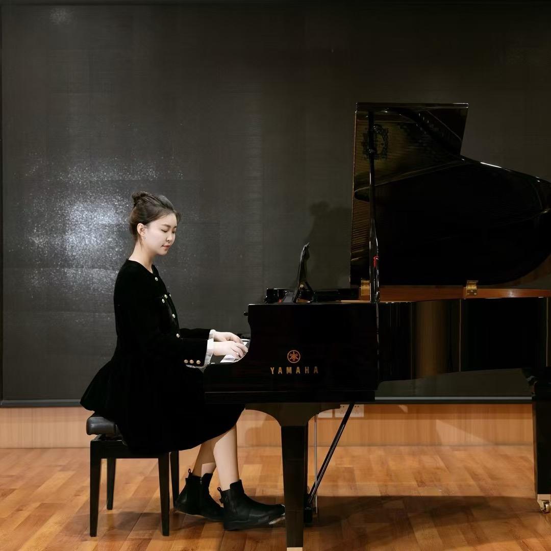 柏悦·钢琴工作室
