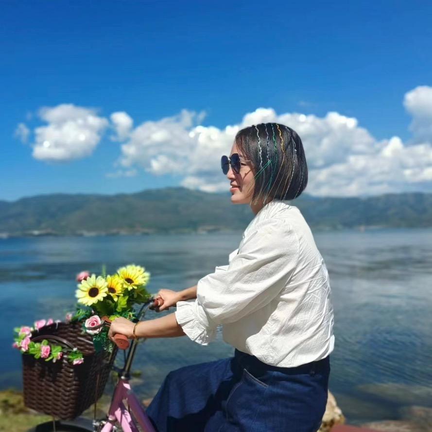 蔚艺