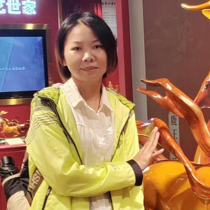 依依 张