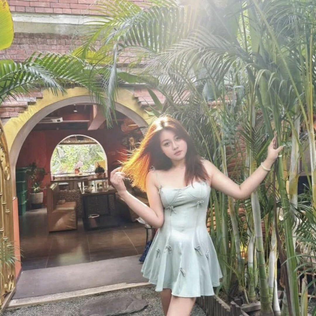 召唤师欣欣子