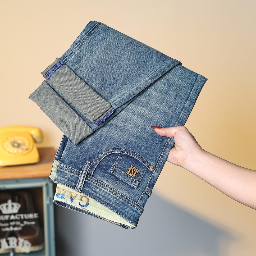 繁星男装牛仔工厂店