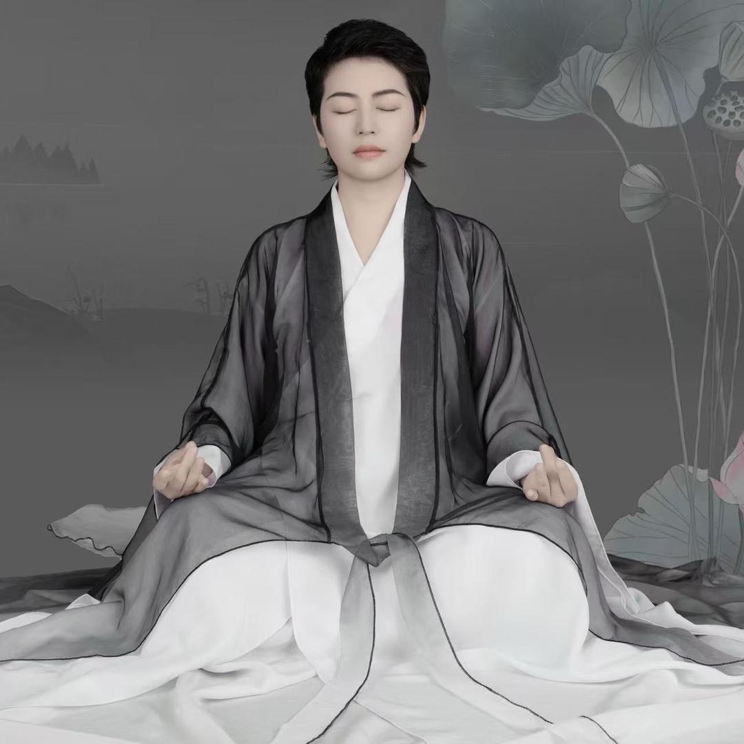崔语津