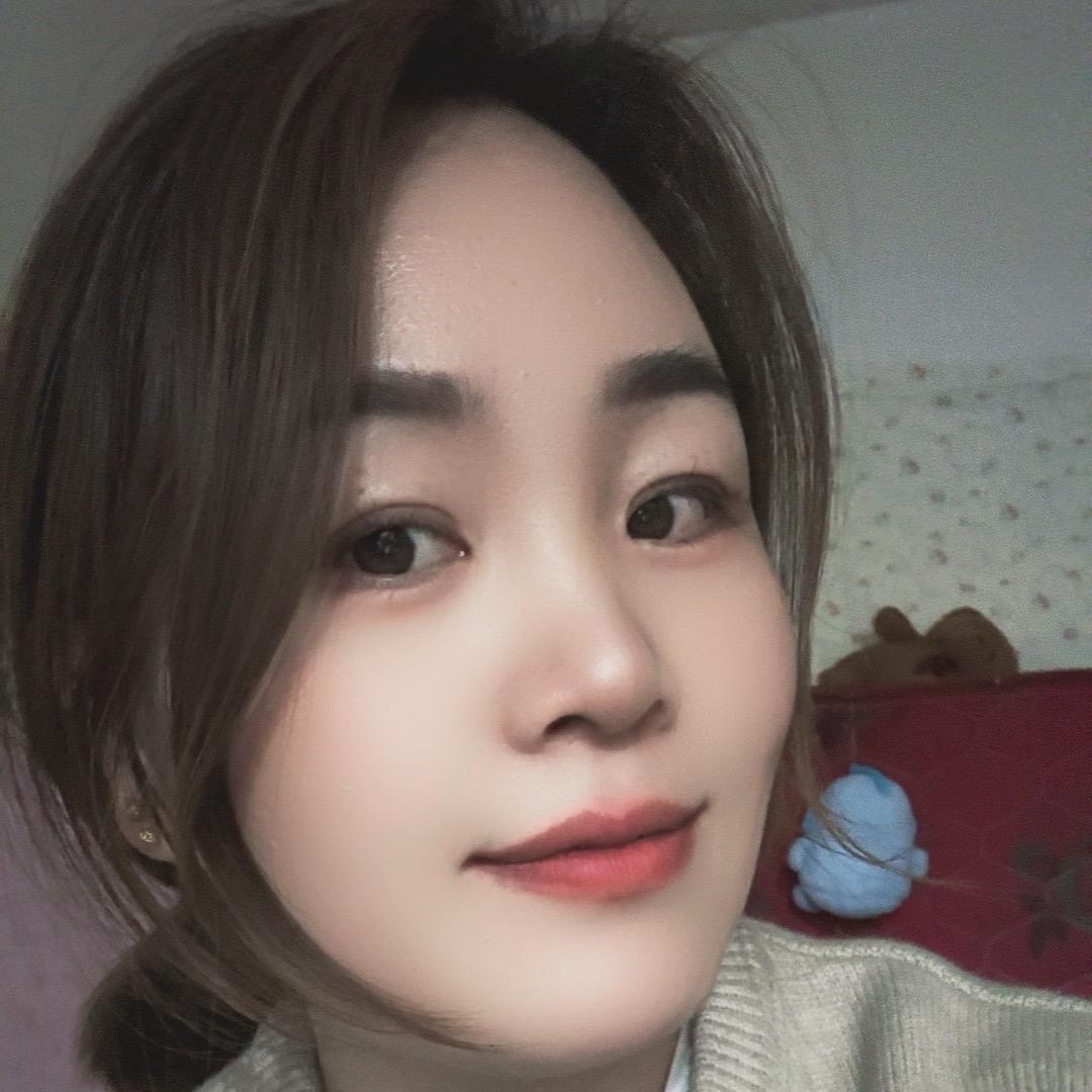 丫头₍˄·͈༝·͈˄*₎◞ ̑̑