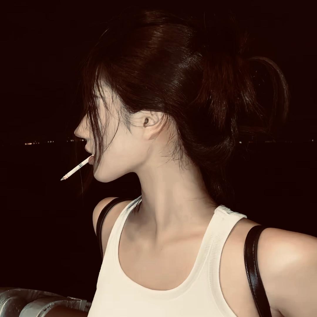 陈奕燊.