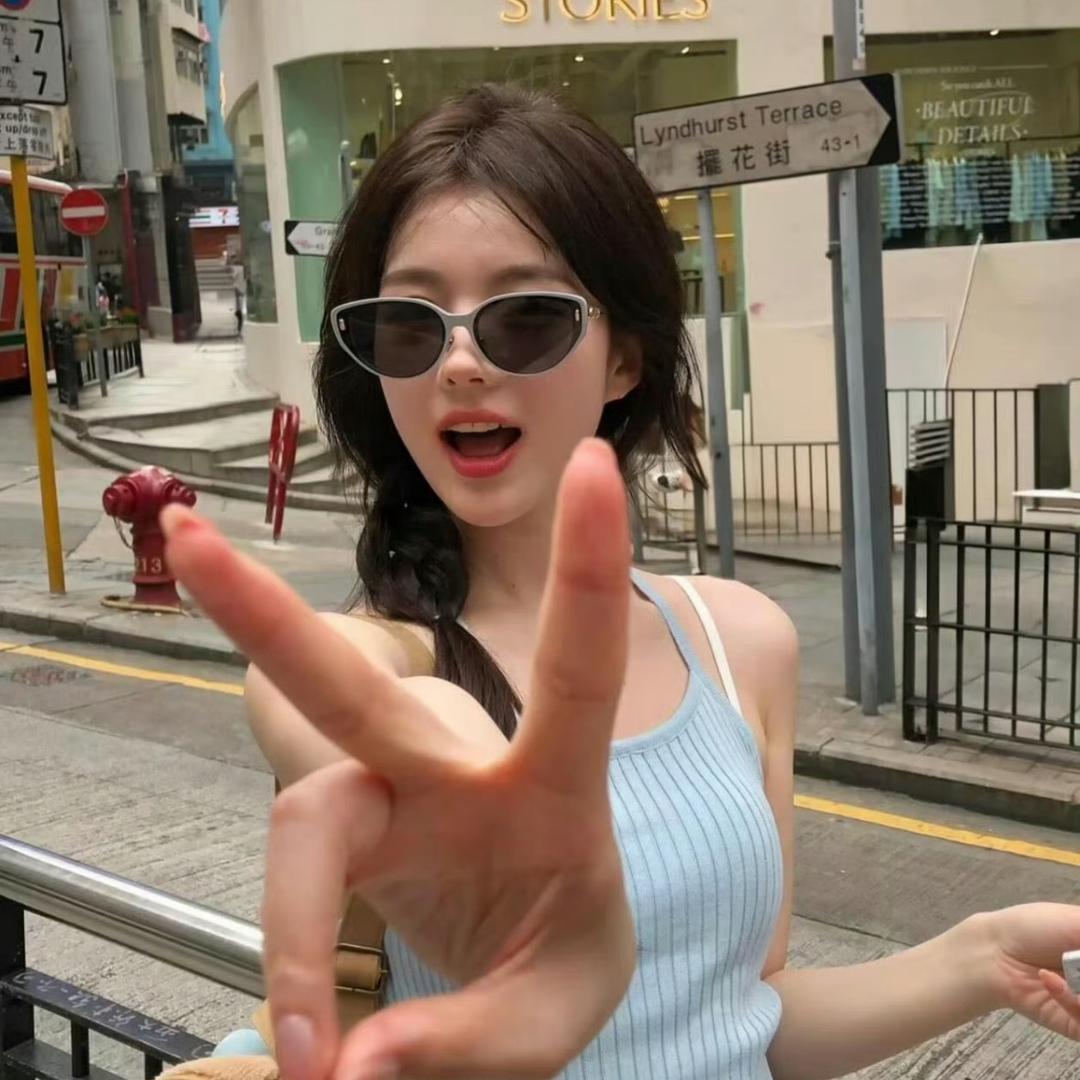 柒月你好👋