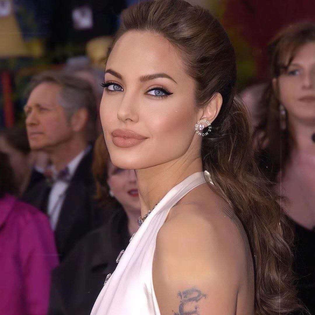 和田市美回忆美容美发中心