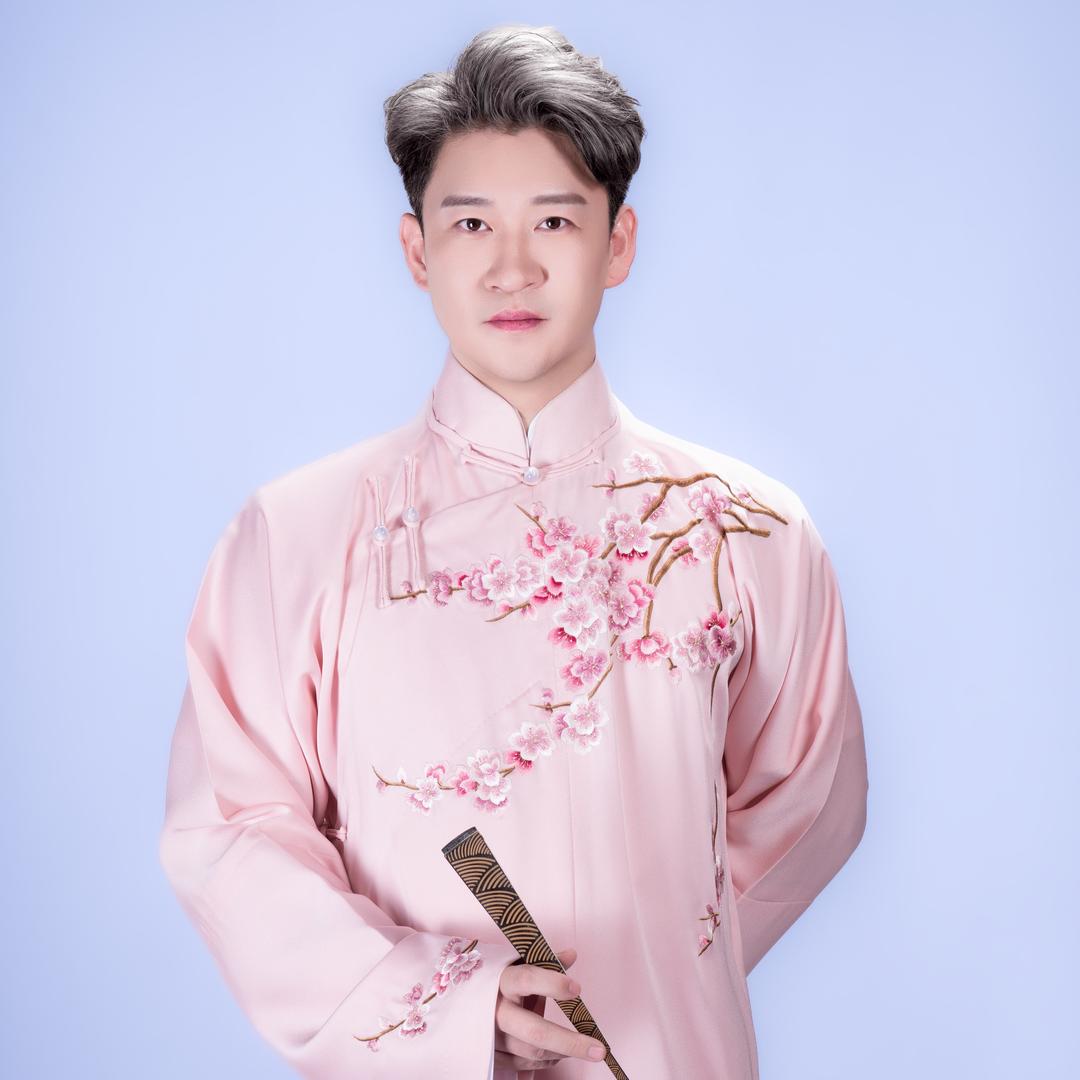 曹云金冠品荟萃