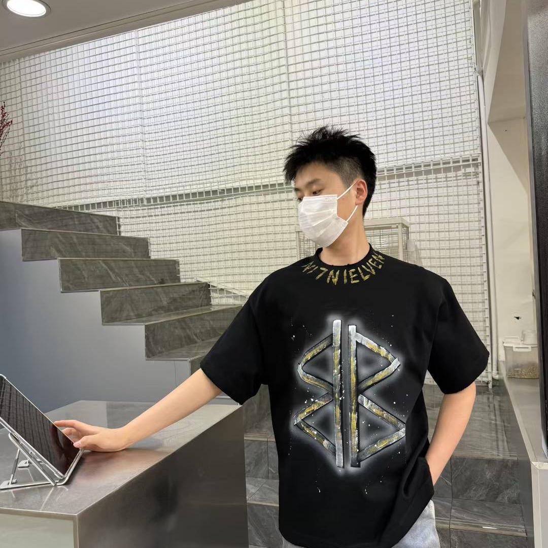 无锡 无界男装 ：小王总