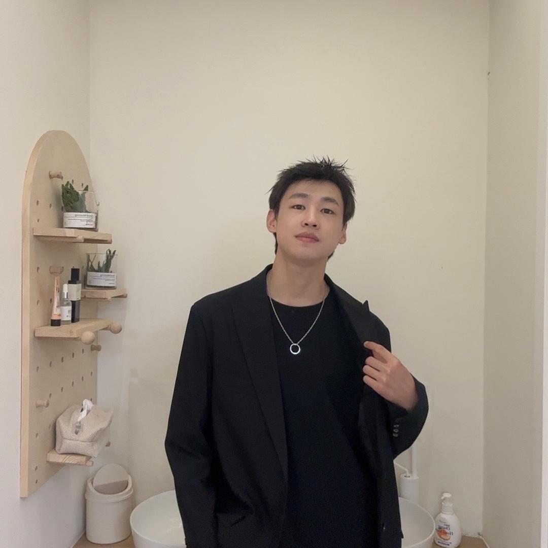 泰安凯轩减龄烫发