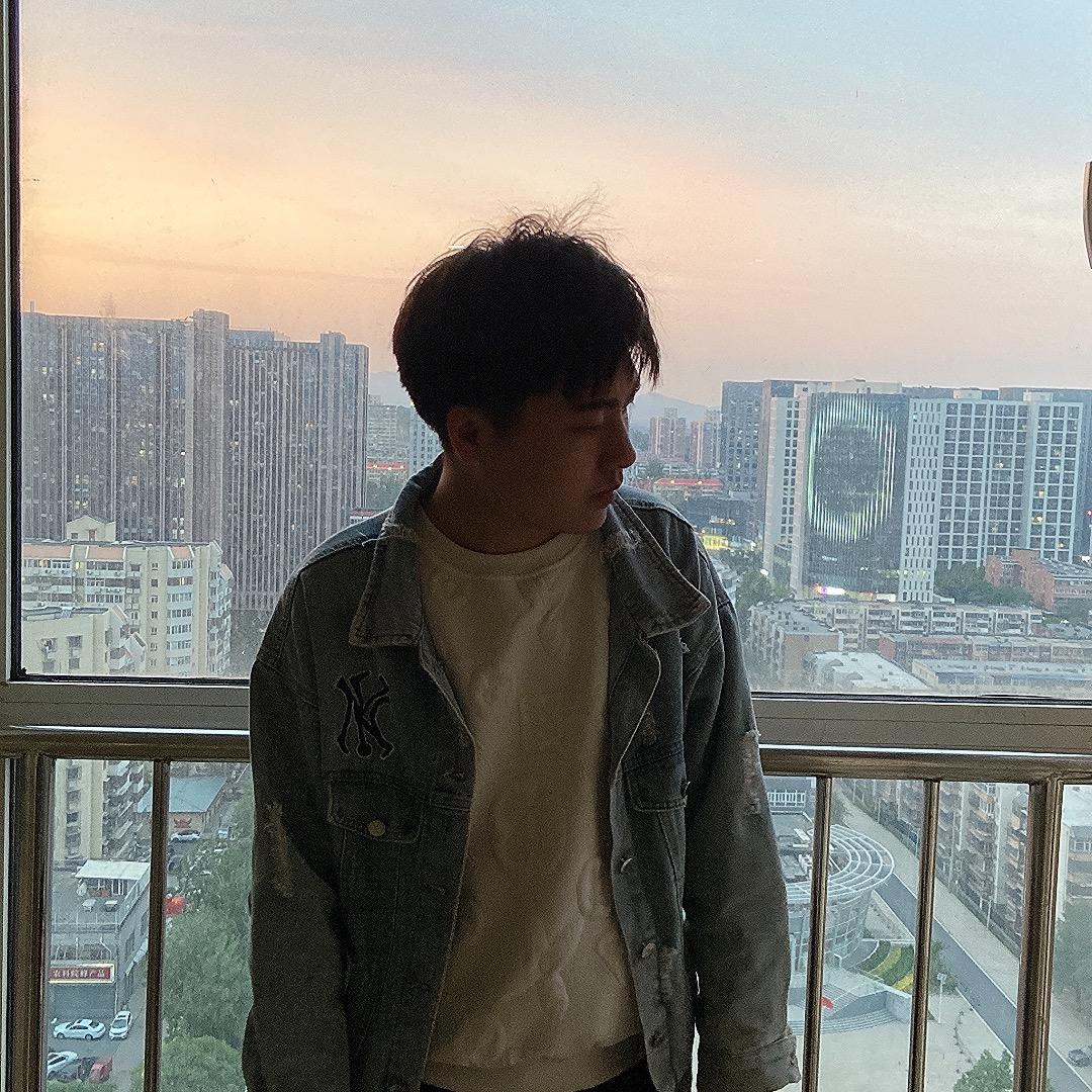 阿丹吖