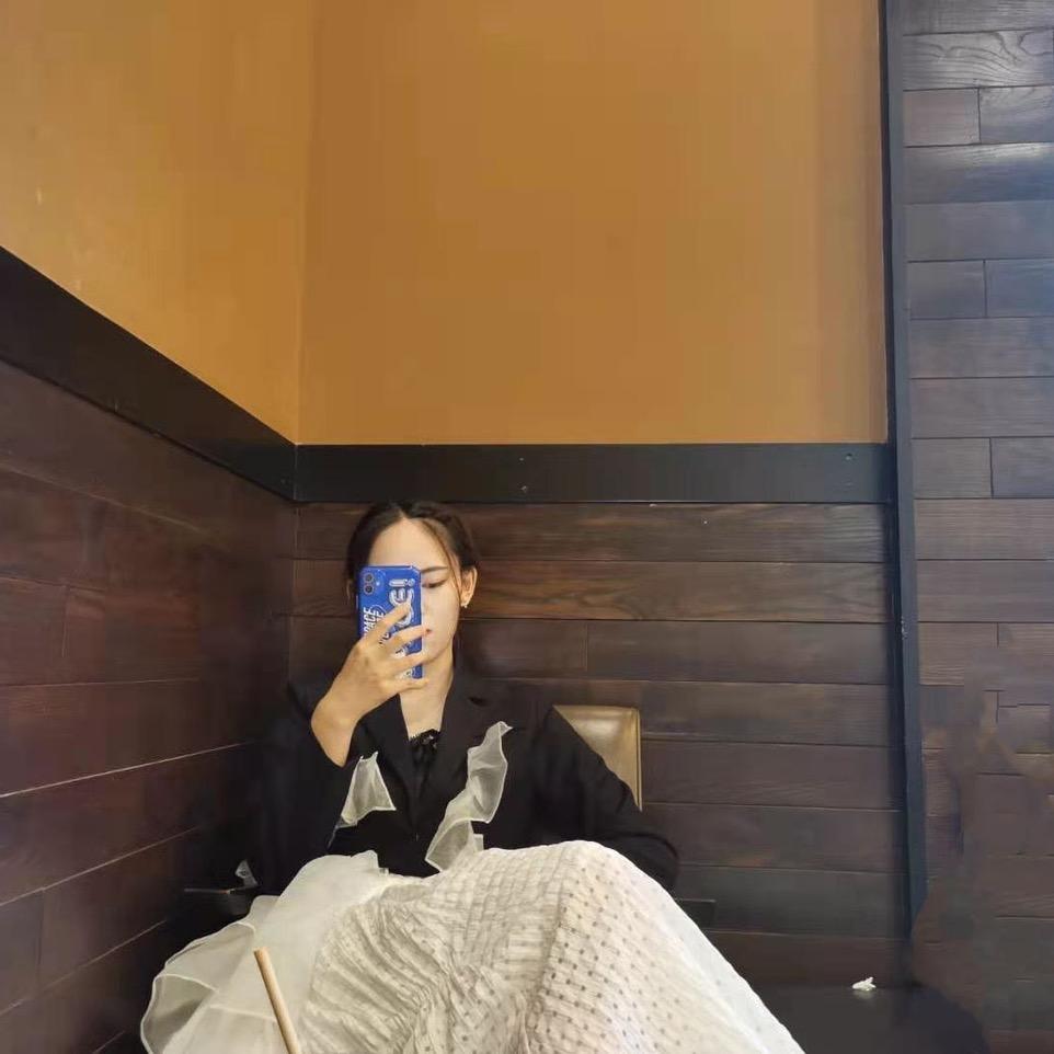 Evelyn.Feng