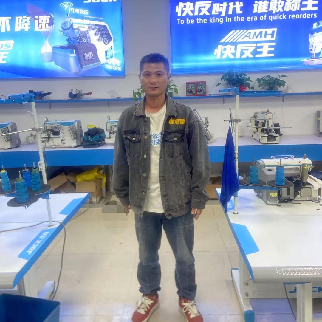 東劉福海@智能服装设备