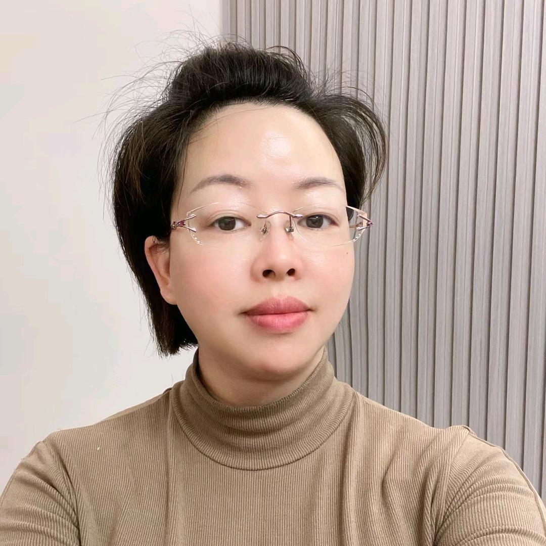 克丽缇娜南瓜三姐