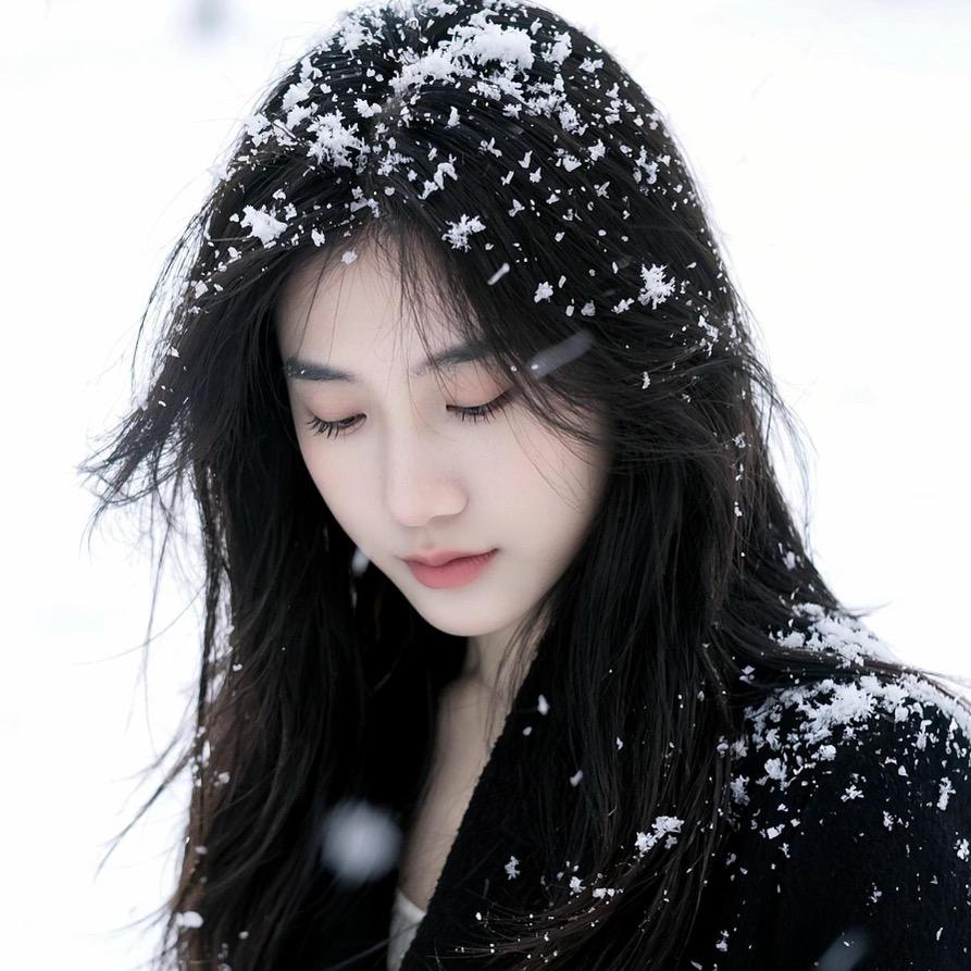 哆啦A梦🍊ʕ•͓͡.ฅฅ💤