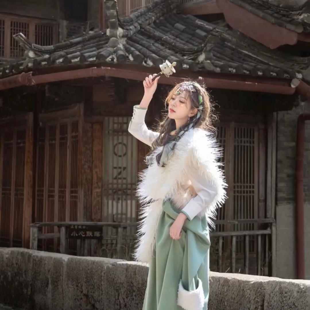 迪丽热赛