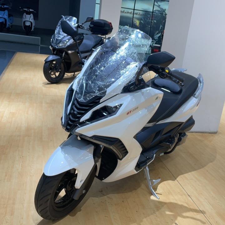 赢久久摩托车888