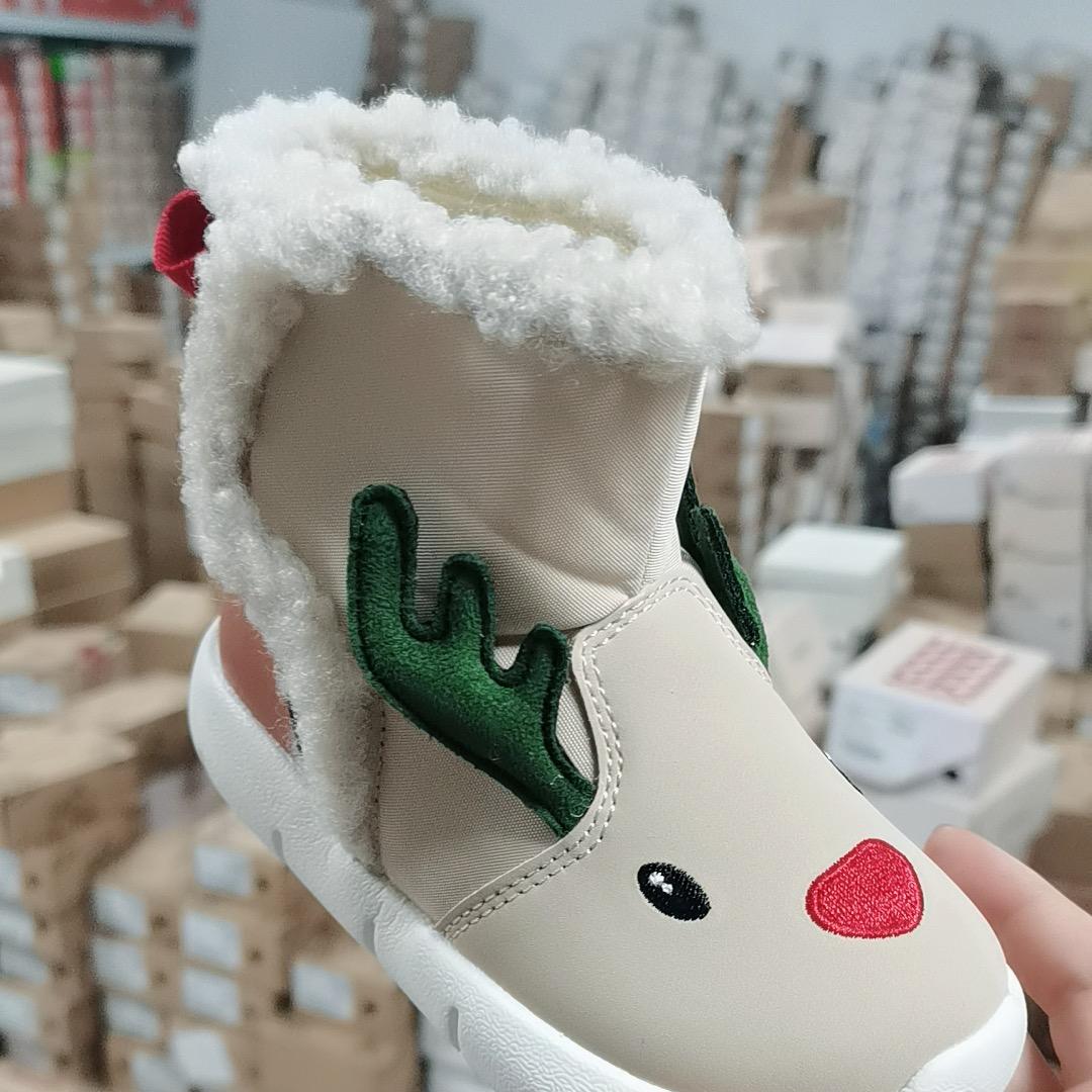 天天童鞋。