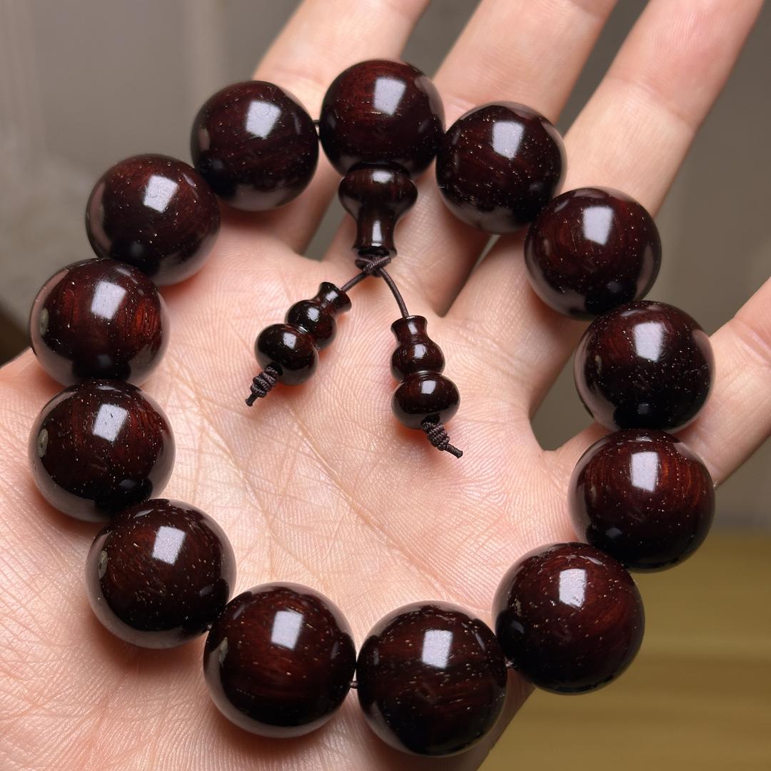 中国檀韵文玩艺术馆